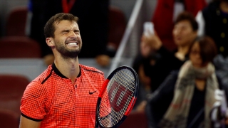 Да се завърнеш с гръм и трясък