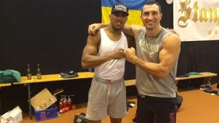 Кличко ще се бие с Антъни Джошуа през декември 