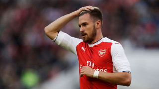 Аарън Рамзи със сигурност пропуска мача с 