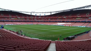 Вдъхновяващ зелен килим посреща 