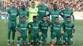 Стартовите състави на 