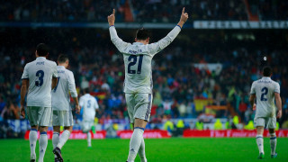 Късен гол качи 