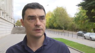Владимир Николов се отказа от залата в 