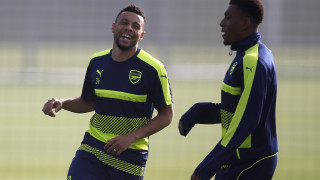 Шеги и закачки в „Арсенал” преди мача с „Лудогорец” (ВИДЕО и ГАЛЕРИЯ)