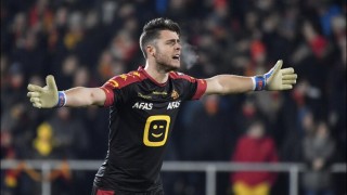 Вратар се развихри в противниковото наказателно поле (ВИДЕО)