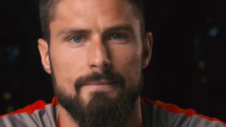 Жиру > Пеле (ВИДЕО)