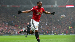 Резервата Марсиал реши дербито с 