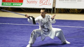 Петър Драгоев спечели златото в Ян стил на световното по Тай чи (СНИМКИ)