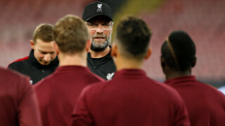 Клоп преди мача със 