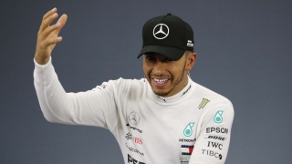 Люис Хамилтън отвя всички и на 