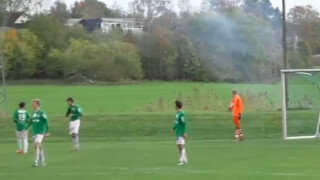 Един мач с високо напрежение... буквално (ВИДЕО)