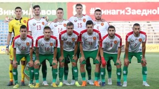 Младежки национали се държат непристойно във Франкфурт (ВИДЕО) 