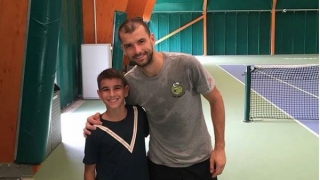 Григор отново на корта в звездна компания (ВИДЕО)