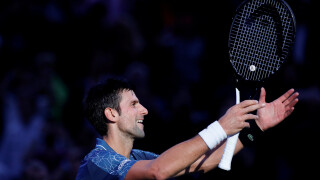 Джокович в ролята на Бърза помощ (ВИДЕО)