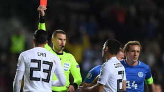 Кабаков вдигна червен картон на Германия, но гонитбата с Холандия продължава