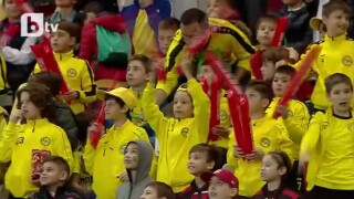 Рекорд: 29 854 деца на трибуните (ВИДЕО)