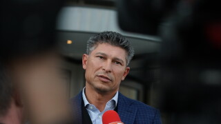 Английските медии се развълнуваха от оставката на Балъков