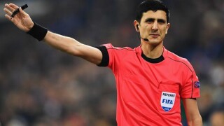 32-годишен азер свири 