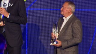 CEV отличи легендата Димитър Каров на волейболна гала в София (ВИДЕО)