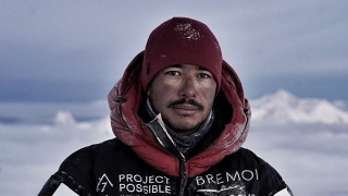 Непалец изкачи всички 14 осемхилядника за 190 дни