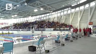 Да плуваш при изключителни мерки срещу COVID-19 (ВИДЕО)