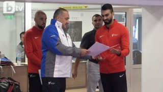 Иранец пое националите по таекуондо (ВИДЕО)