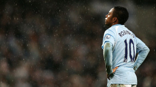 Уволнен след 6 дни: Феновете изгониха Робиньо от 