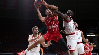 Везенков с 20 минути при загуба на 