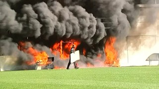 Пожар, пожар! Андора - Англия е под въпрос