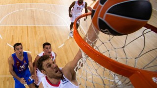 Везенков срещу Фенербахче в Евролигата