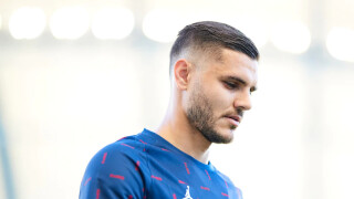 Икарди пропуска мача с 