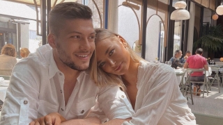 Красивата София чака второ дете от Лука Йович