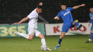 Здрава битка и само равенство между 