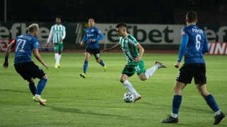 С първото си докосване Камбуров прати 