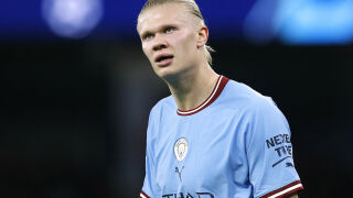 Опитват да изхвърлят Холанд от Висшата лига