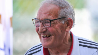 Пената: Ако имат сили феновете, по 50 грама за наздраве!