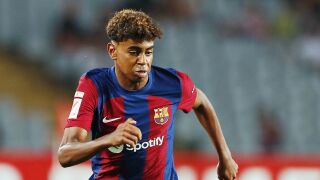 Спринт към тоалетната: Какво се случи със звезда на Барса?