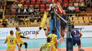 Хебър е първият финалист за волейболната Суперкупа