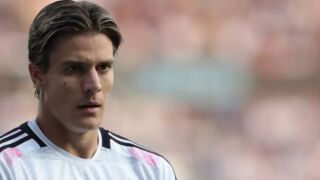 Първи наказан по скандала със залагания в Италия