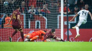 Победата остана мираж за 