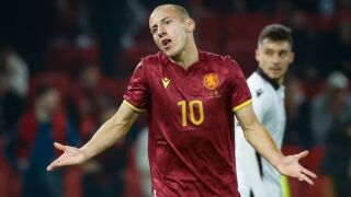 Само 4 футболни джуджета са по-зле от 