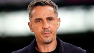 Гари Невил вбеси феновете след нападението пред синагога (ВИДЕО)