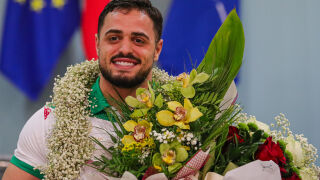 Като за две титли: Връчват 115 000 лева на Карлос Насар (ВИДЕО)