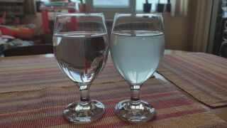 Снимка: Мътна и жълта вода притесни жителите на Велико Търново