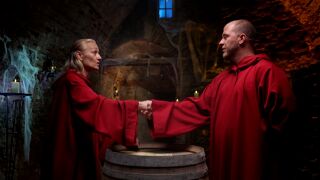 Бачорски и Неве изпълняват „смъртни присъди“ в „Traitors: Игра на предатели“ (СНИМКИ + ВИДЕО)