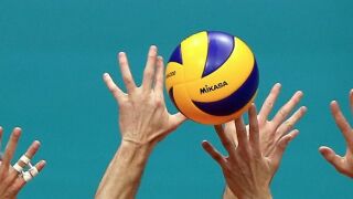 Сърцето на шампиона спря: волейболист е в кома след тренировка