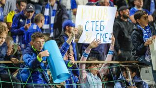 Родните футболисти: Случаят 