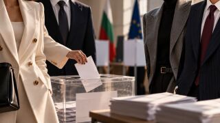 Президентски избори 2026: На какъв стил заложиха кандидатите и какво разкриват цветовете (СНИМКИ)