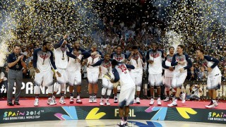 Дрийм тим, все така непобедим