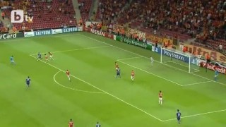 Андерлехт повежда с 1:0 на Галатасарай (ВИДЕО)